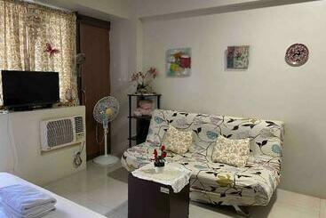 S&s Condotel Studio Type One Palm Tree Villas