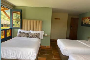 Ayenda Hotel Bambu Guatape