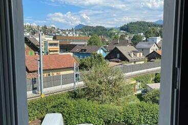 تختخواب و صبحانه Silvia S Bed Und Breakfast In Luzern