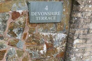 Devonshire Terrace B&b