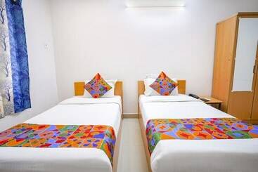 Fabhotel Krystal