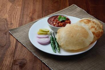 هتل Oyo 87865 Alaska Guest House New Town Chandanwari Road