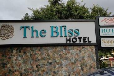 هتل The Bliss