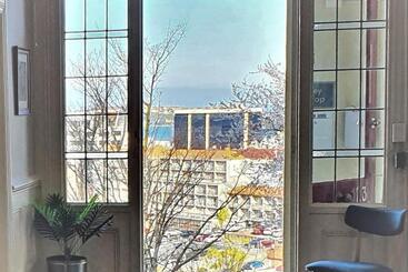 모텔 Travel Stay City Hostel
