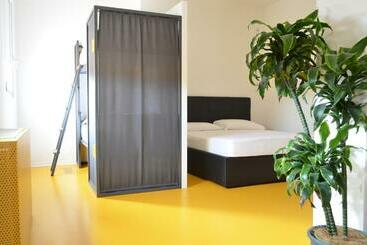 Nomad Hostel