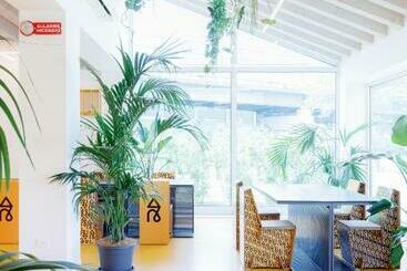 Nomad Hostel