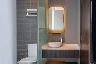 Beverly Hotels Elements