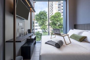 Beverly Hotels Elements