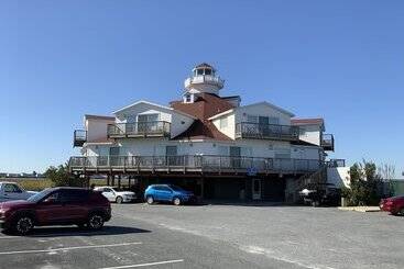 هتل Lighthouse Club