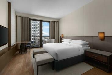 هتل Sheraton Cebu Mactan Resort