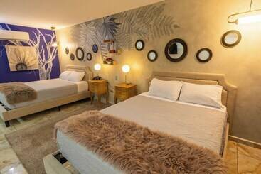 Basha Hotel & Restaurant