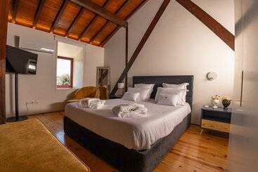 تختخواب و صبحانه Quinta Da Corredoura, Hotel Rural