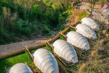 تختخواب و صبحانه Snai̇l House Sapanca