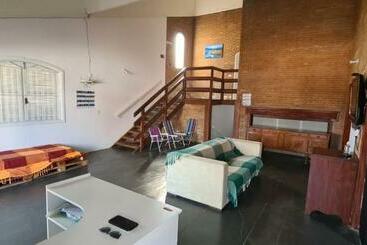 Hostel Praia 102