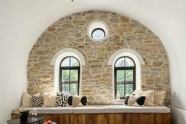هتل Bridges Residence