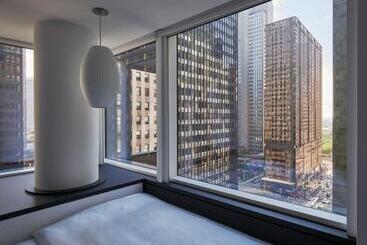 هتل Citizenm Chicago Downtown