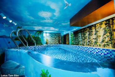 Ros Hotel Tam đảo