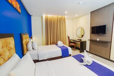 Parkside Star Hotel Jayapura