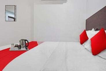هتل O Sai Krishna Residency