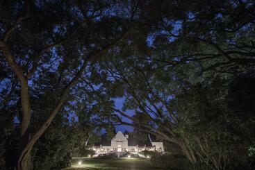 هتل The Manor At Ngorongoro