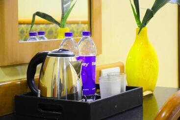 Nakshatree Hotels, Maruthi Residency  Mogappair