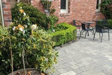 Kingsdown Manor B&b Timaru