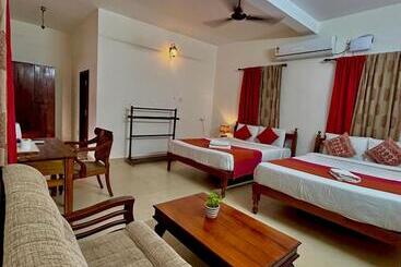 تختخواب و صبحانه Santa Maria, Trivandrum An Airport Boutique By The Sea