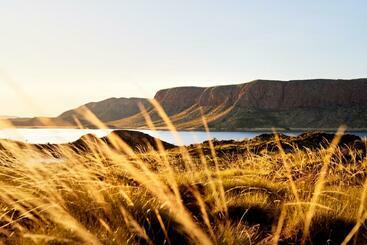 Discovery Resorts   Lake Argyle