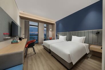 هتل Holiday Inn Express Changchun Ecological Square By Ihg
