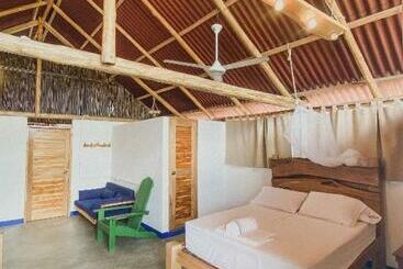 هتل Mamallena Beachside Rincon Del Mar