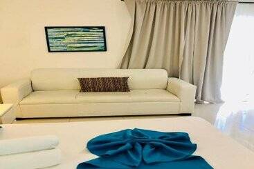 Tropicana Sol Caribes Studios Suites Hotel Beach & Pool & Spa