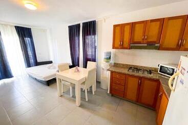 Tropicana Sol Caribes Studios Suites Hotel Beach & Pool & Spa