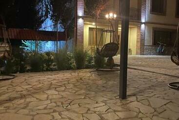 هتل Villa Vitis