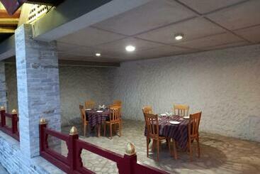 هتل Mann Serchhu Farmhouse, Pelling