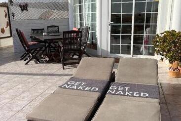 Bhh Naturist Resort With 4 Independent Apartments