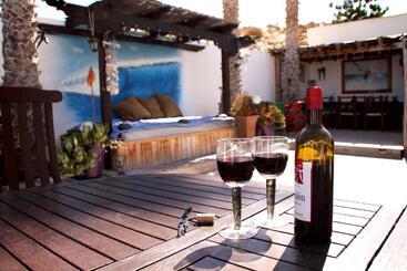 Bhh Naturist Resort With 4 Independent Apartments