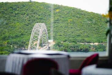 هتل Bridgeview Resort