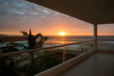 هتل Suites De Mar