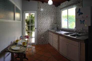 هتل Portoazul Casa De Playa