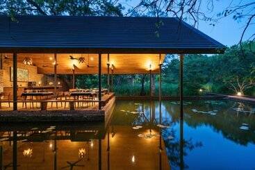 هتل Taru Villas Maia  Habarana