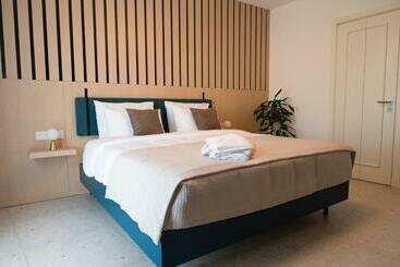 هتل Townhouse17 Boutique Bed & Breakfast
