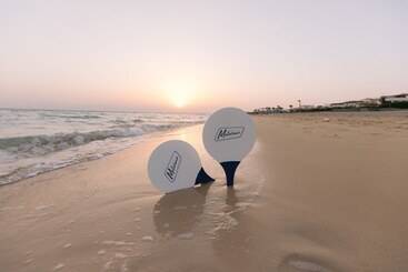 استراحتگاه Matarma Beach Residence
