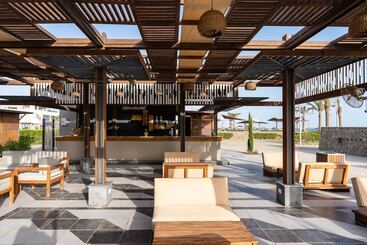 استراحتگاه Matarma Beach Residence