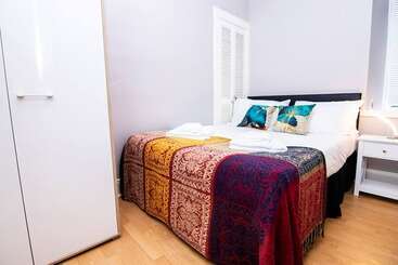 1br Summit Holburn   Cosy Flat With Ultrafast Wifi