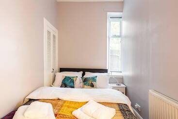 1br Summit Holburn   Cosy Flat With Ultrafast Wifi