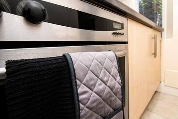 1br Summit Holburn   Cosy Flat With Ultrafast Wifi