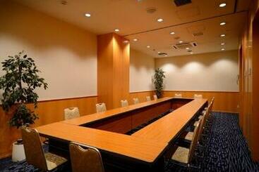 هتل 2 11 35 / Vacation Stay 46843