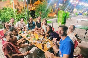 هتل The Imperfect Downtown Hoi An