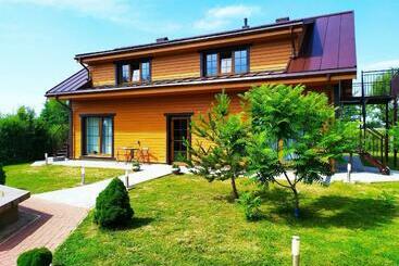 هتل Trakaitis Apartments & Holiday Homes
