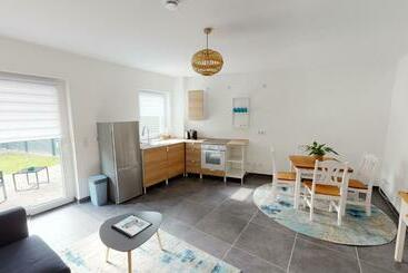 Travel Art Boardinghouse